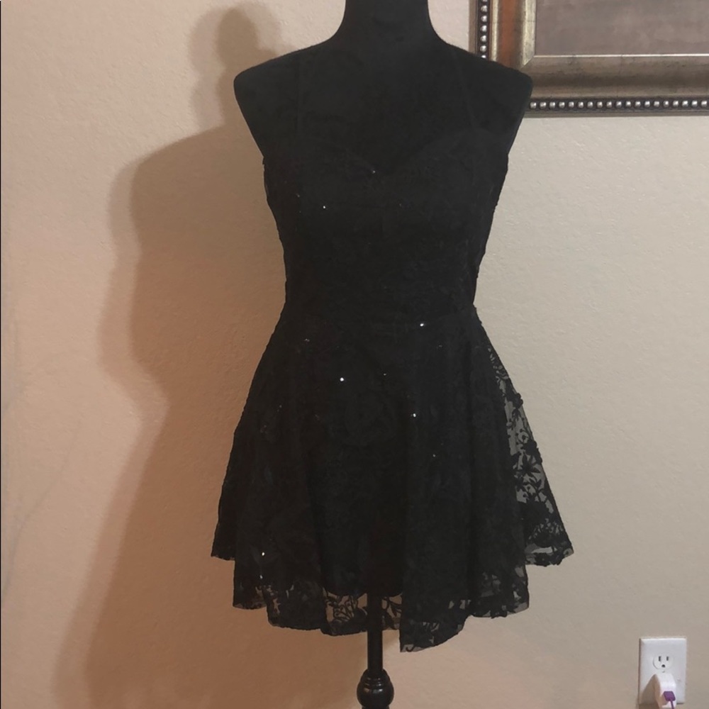 I have a very pretty black dress.